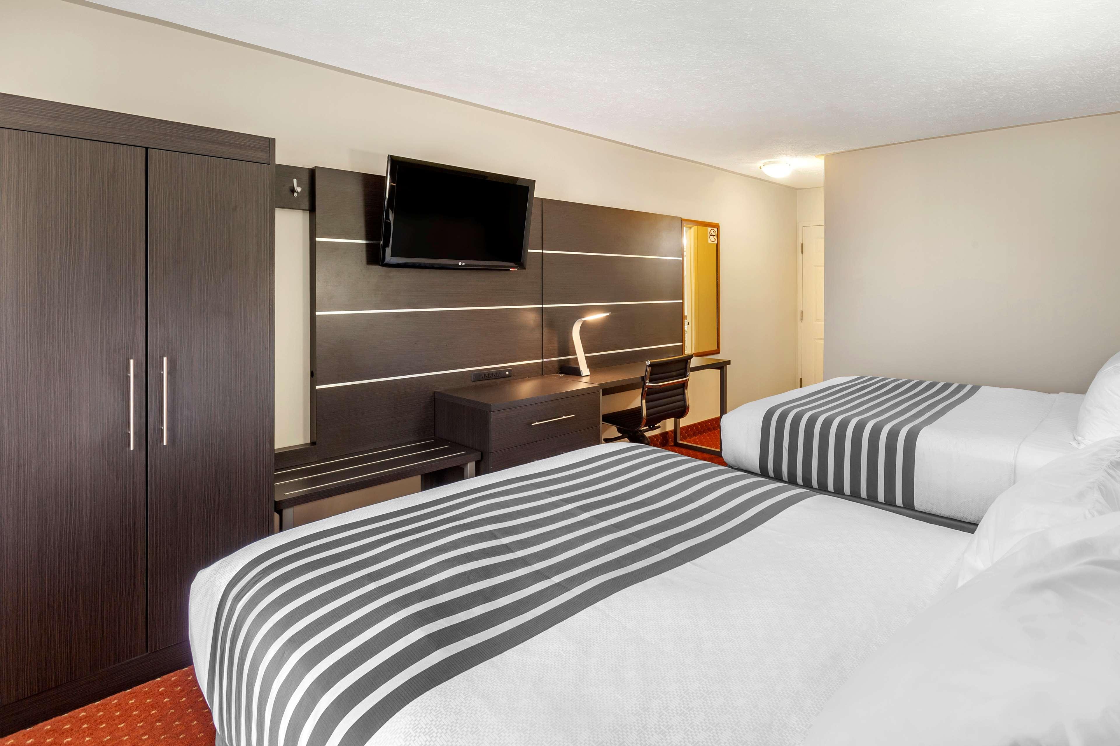 Surestay Plus Hotel By Best Western Kincardine Exterior foto