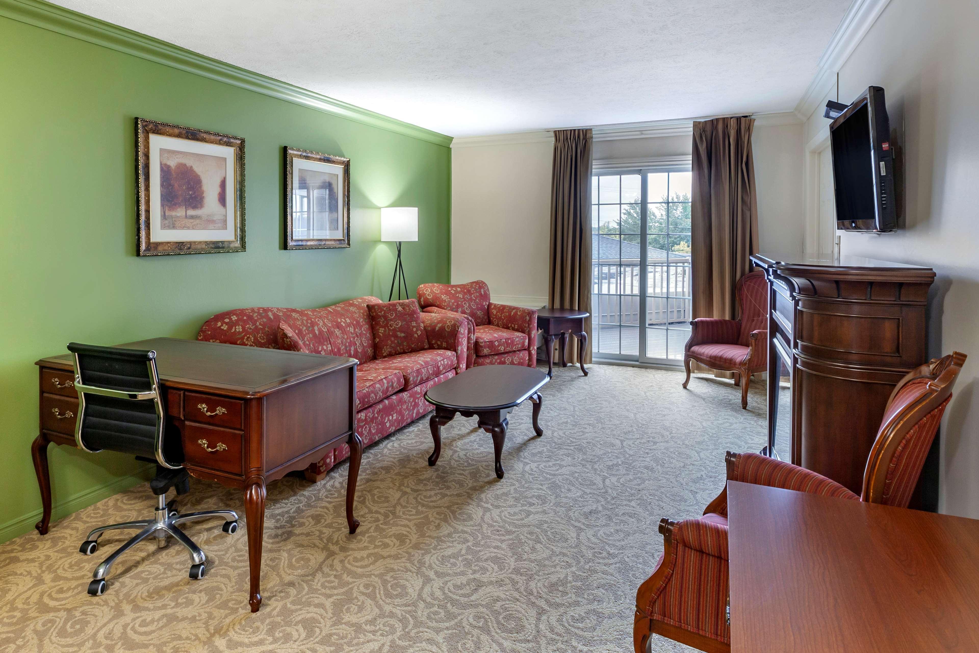 Surestay Plus Hotel By Best Western Kincardine Exterior foto