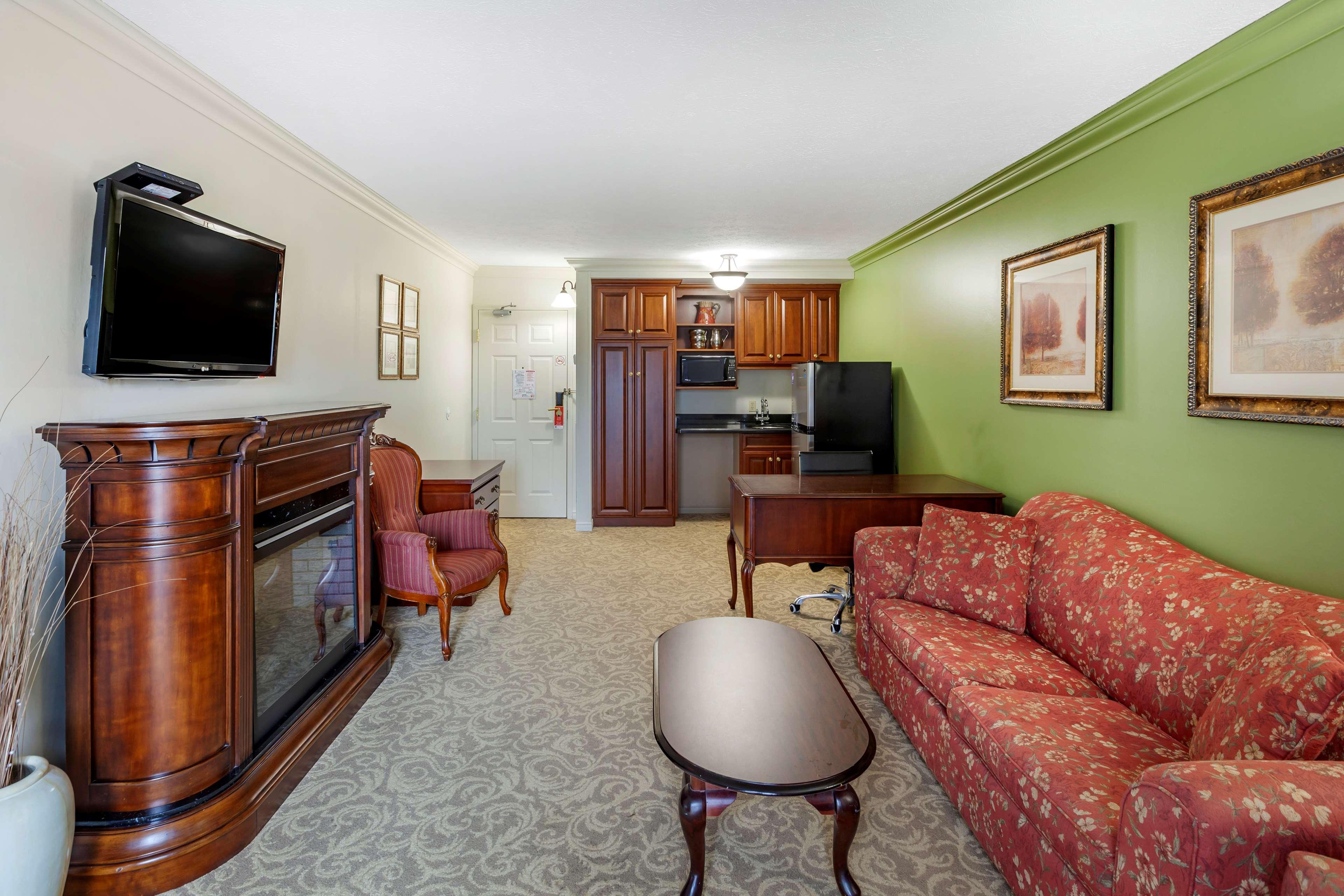 Surestay Plus Hotel By Best Western Kincardine Exterior foto