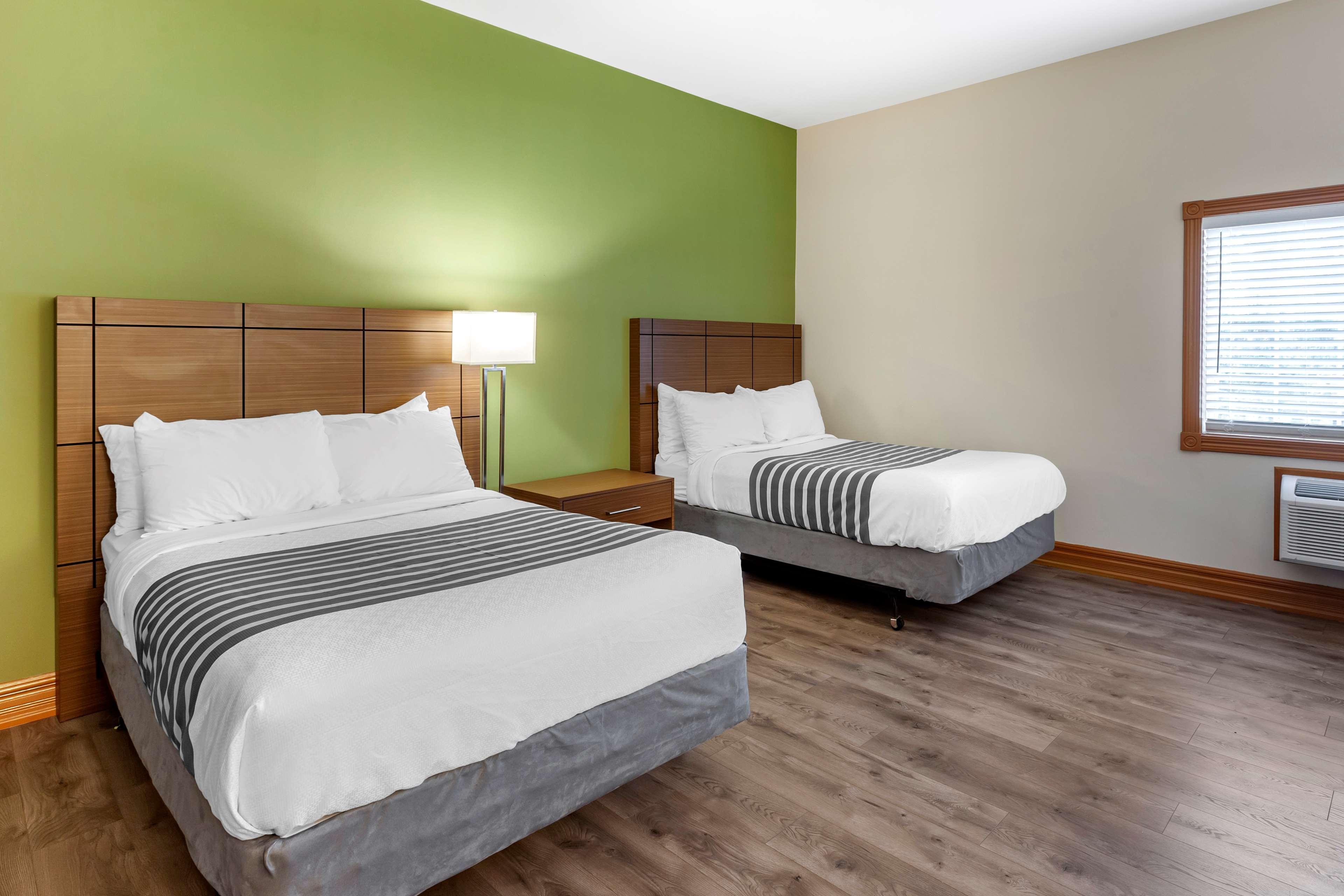 Surestay Plus Hotel By Best Western Kincardine Exterior foto