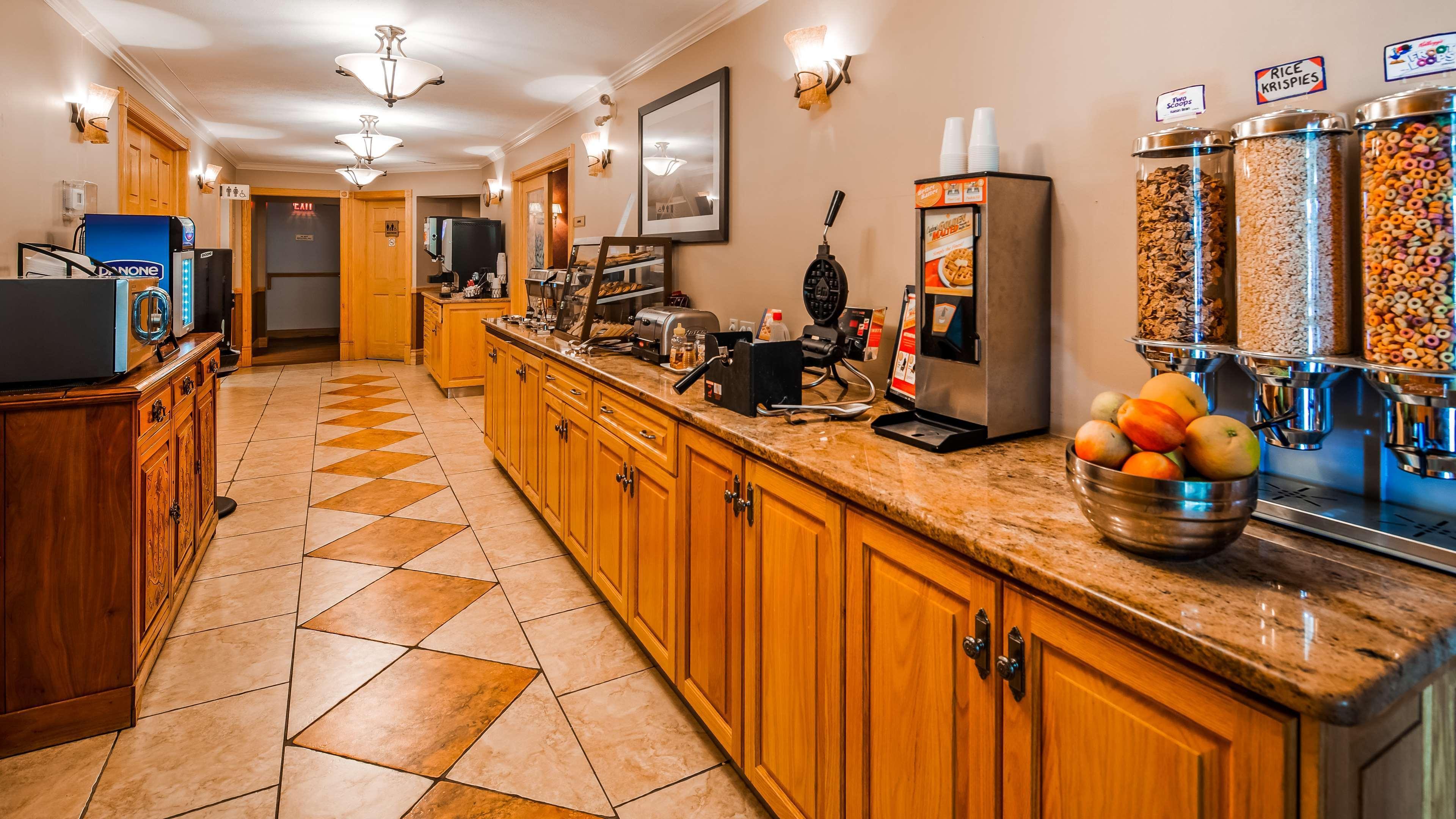 Surestay Plus Hotel By Best Western Kincardine Exterior foto