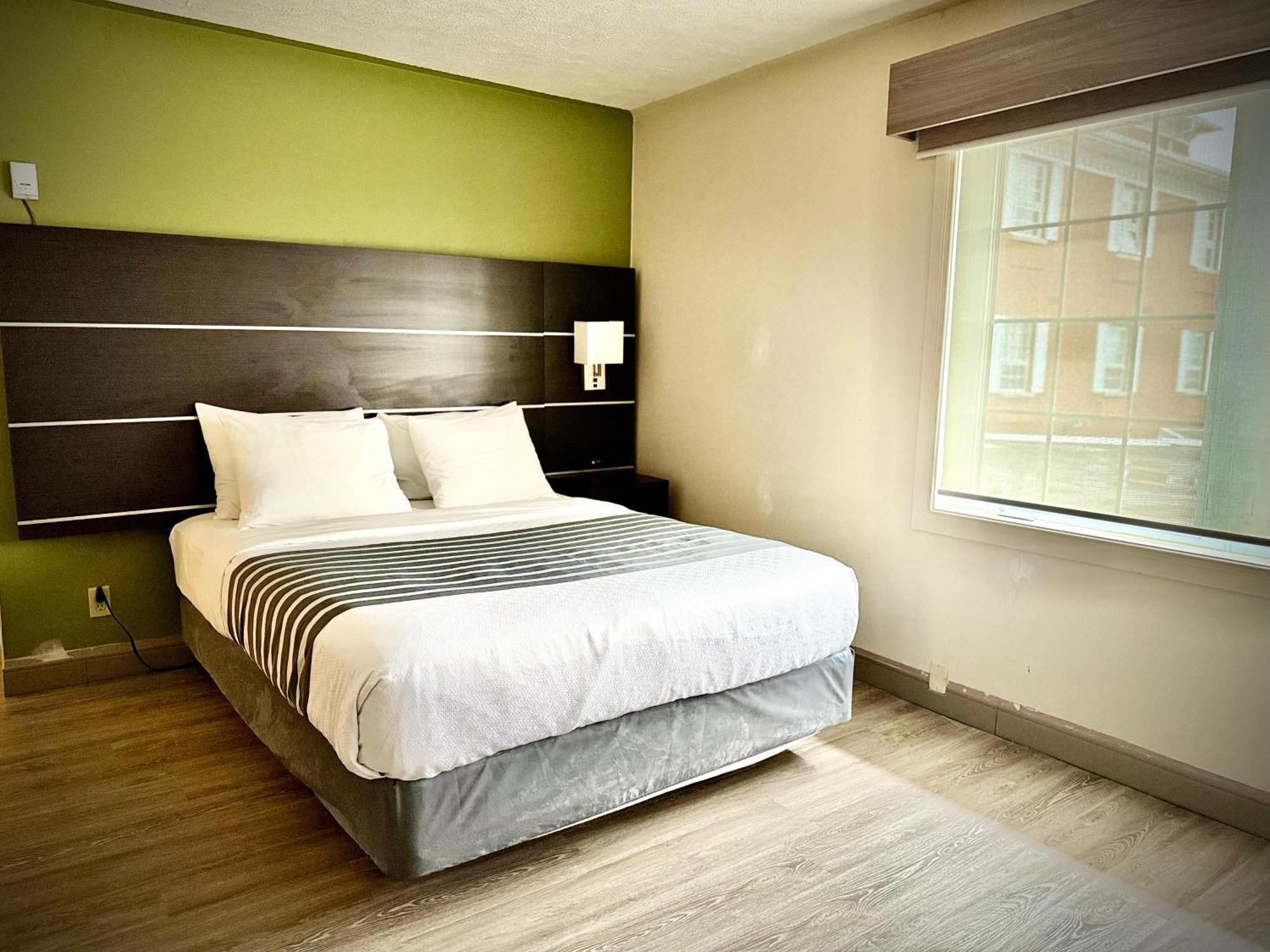 Surestay Plus Hotel By Best Western Kincardine Exterior foto
